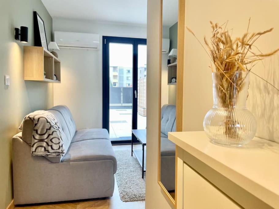 Appartamento Le Flachet - Climatisation - Wifi Villeurbanne Esterno foto